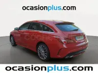 Usado Mercedes CLA200 Shooting Brake 136 CV (100 kW) 2019 Rojo Familiar