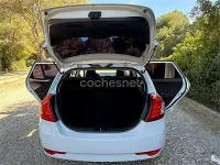 Usado Kia Ceed 90 CV (66 kW) 2012 Blanco Utilitario