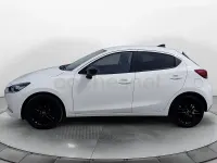 Usado Mazda 2 Homura-Line 90 CV (66 kW) 2022 Blanco Berlina