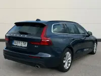 Usado Volvo V60 Momentum 197 CV (144 kW) 2021 Azul Familiar