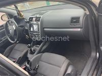 Usado VW Golf IV Sportline 105 CV (77 kW) 2004 Negro Berlina