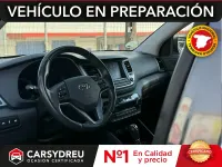 Usado Hyundai Tucson Style 177 CV (130 kW) 2016 Gris / plata SUV