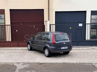 Usado Ford Fusion 68 CV (50 kW) 2004 Gris / plata Utilitario