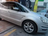 Używany Ford S-MAX Titanium 140 KM (102 kW) 2010 Szary Minivan