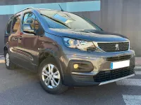 Usado Peugeot Rifter Style 130 CV (95 kW) 2021 Marrón Monovolumen