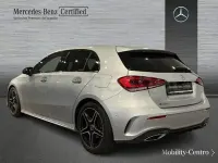 Usado Mercedes A180 116 CV (85 kW) 2022 Gris / plata Berlina