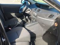 Usado Renault Scénic III Business 110 CV (80 kW) 2013 Negro Monovolumen