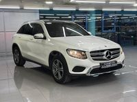 Usado Mercedes GLC220 170 CV (125 kW) 2018 Blanco SUV