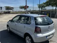 Usado VW Polo Advance 80 CV (58 kW) 2007 Gris / plata Utilitario