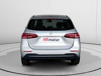 Usado Mercedes B180 116 CV (85 kW) 2021 Gris Monovolumen