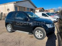 Usado Suzuki Grand Vitara 129 CV (94 kW) 2006 Negro SUV