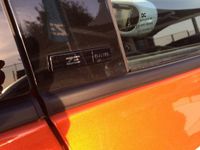 Usado Renault Twingo Vibes 59 kW (81 CV) 2021 Naranja Utilitario