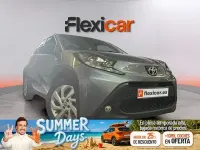Nuevo Toyota Aygo 72 CV (52 kW) 2025 Gris