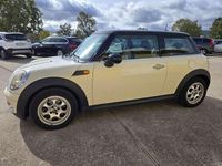 Usado Mini Cooper 120 CV (88 kW) 2007 Blanco Utilitario