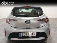 Usado Toyota Corolla Active 122 CV (89 kW) 2022 Gris / plata Berlina
