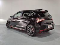 Usado Hyundai i20 204 CV (150 kW) 2023 Negro Berlina