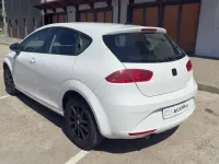 Usado Seat Leon Reference 105 CV (77 kW) 2012 Blanco