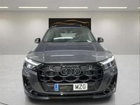 Usado Audi Q7 Ambiente 286 CV (210 kW) 2025 Gris / plata SUV