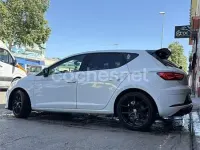 Usado Seat Leon FR 125 CV (91 kW) 2018 Blanco Berlina