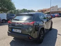 Usado Lexus UX Business Edition 184 CV (135 kW) 2019 Verde SUV