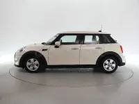 Usado Mini ONE 102 CV (75 kW) 2022 Blanco Utilitario