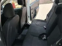 Usado Dacia Sandero Ambiance 75 CV (55 kW) 2014 Blanco Berlina