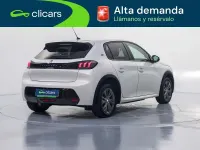 Usado Peugeot e-208 Allure 100 kW (136 CV) 2021 Blanco Utilitario