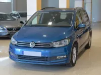 Usado VW Touran Sportline 116 CV (85 kW) 2016 Azul Monovolumen