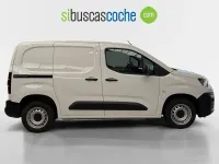 Usado Citroën Berlingo 100 CV (73 kW) 2023 Blanco Monovolumen