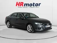 Usado Audi A4 Advanced 136 CV (100 kW) 2021 Gris Berlina