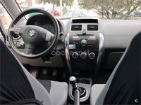 Usado Suzuki SX4 120 CV (88 kW) 2006 Gris / plata SUV