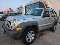 Usado Jeep Cherokee Limited 163 CV (119 kW) 2005 Gris / plata SUV