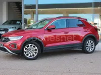 Usado VW T-Roc Life 150 CV (110 kW) 2022 Rojo SUV