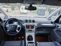 Usado Ford S-MAX Titanium 140 CV (102 kW) 2008 Gris / plata Monovolumen
