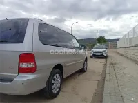 Usado Kia Carnival EX 144 CV (105 kW) 2005 Gris / plata Monovolumen