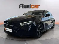 Usado Mercedes A200 163 CV (119 kW) 2021 Negro Berlina