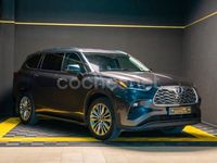 Usado Toyota Highlander Advance 246 CV (180 kW) 2022 Gris / plata SUV