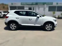 Usado Volvo XC40 Momentum 129 CV (94 kW) 2021 Blanco SUV