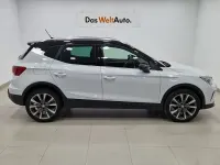 Usado Seat Arona FR 115 CV (84 kW) 2025 Blanco SUV