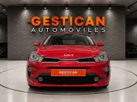 Usado Kia Rio 84 CV (61 kW) 2023 Rojo Utilitario