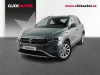 Usado VW T-Roc Life 110 CV (80 kW) 2024 Azul SUV
