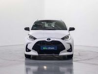 Usado Toyota Yaris Hybrid Style 75 CV (55 kW) 2022 Blanco Berlina
