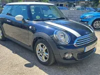 Usado Mini Cooper D 112 CV (82 kW) 2014 Azul Utilitario