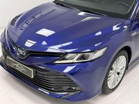 Usado Toyota Camry Advance 218 CV (160 kW) 2020 Azul Berlina