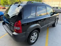 Usado Hyundai Tucson Comfort 140 CV (102 kW) 2009 Negro SUV