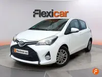 Usado Toyota Yaris Active 99 CV (72 kW) 2016 Blanco Utilitario