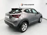 Usado Nissan Juke Acenta 117 CV (86 kW) 2020 Gris / plata SUV