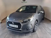 Usado DS Automobiles DS3 110 CV (80 kW) 2018 Gris / plata Berlina