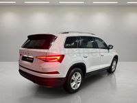Usado Skoda Karoq Style 150 CV (110 kW) 2022 Blanco SUV