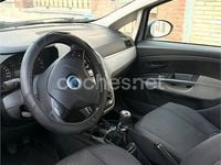 Usado Fiat Grande Punto Active 77 CV (56 kW) 2006 Gris / plata Utilitario